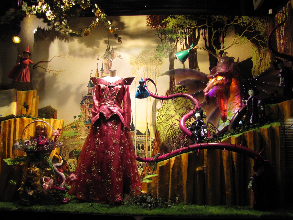 Un Noël enchanté aux Galeries Lafayette avec les Princesses Disney